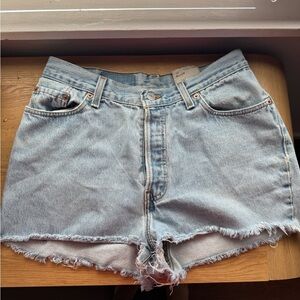Light Wash Vintage Levi 501 Denim Shorts
